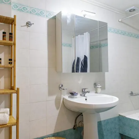 Apartment Almyros Aktis Seaview Kalamata