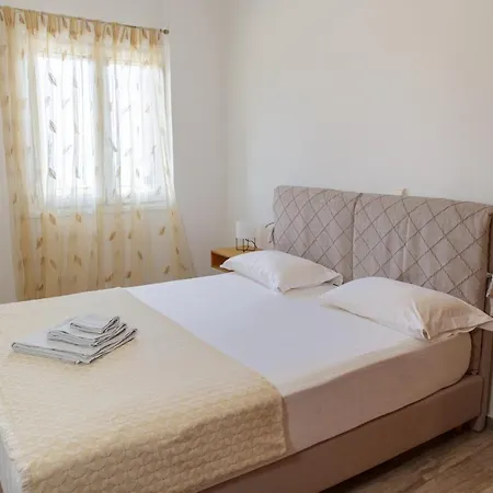 Almyros Aktis Seaview Appartement