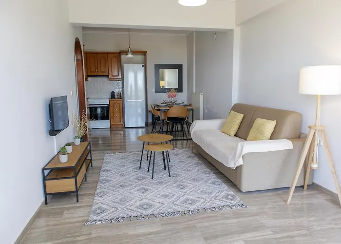 Almyros Aktis Seaview Апартаменты Каламата