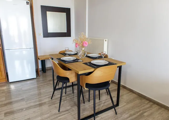 Almyros Aktis Seaview Apartment *