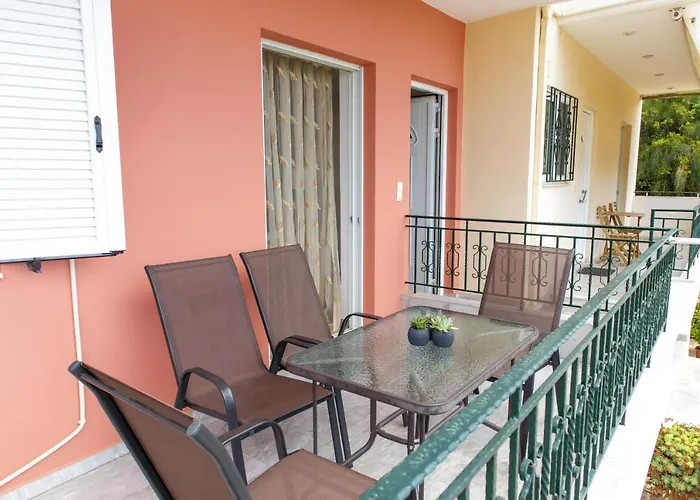 Almyros Aktis Seaview * Каламата